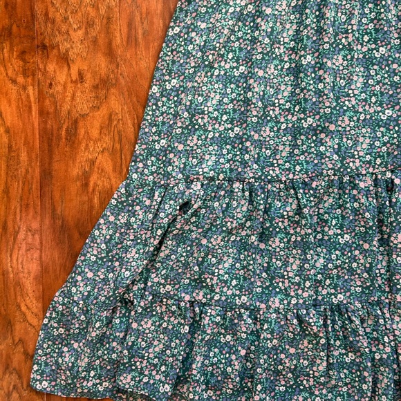 Flutter Sleeve Floral Print Midi Dress by J. Crew  Perfect for Spring Feminine - Picture 4 of 10